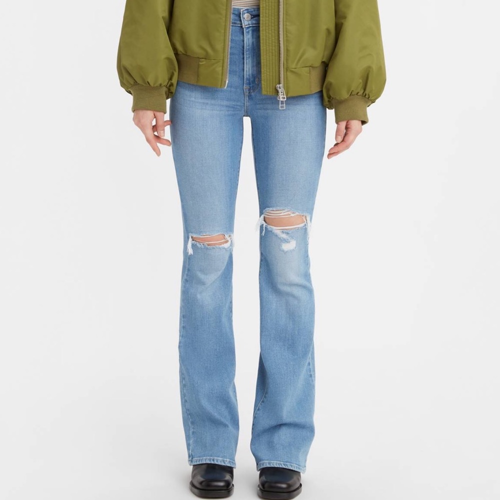 New Women’s Levi’s 726 flare Stretch Jeans 14 Long